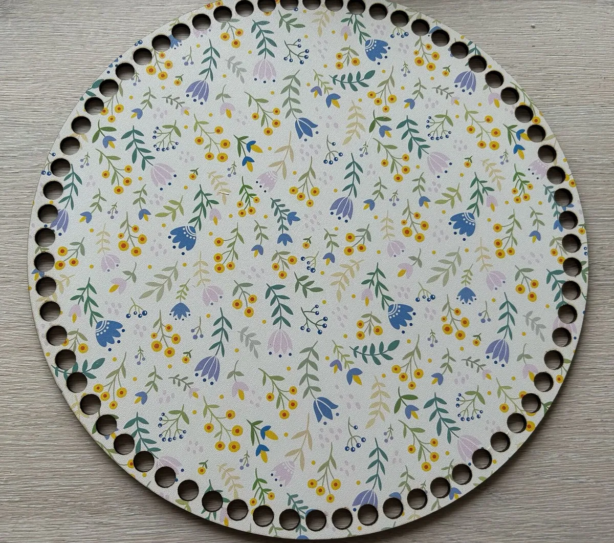Jarné kvety 30cm podstavec