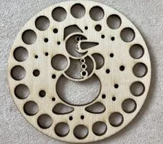 Drevený podstavec 10cm Sob Snehuliak
