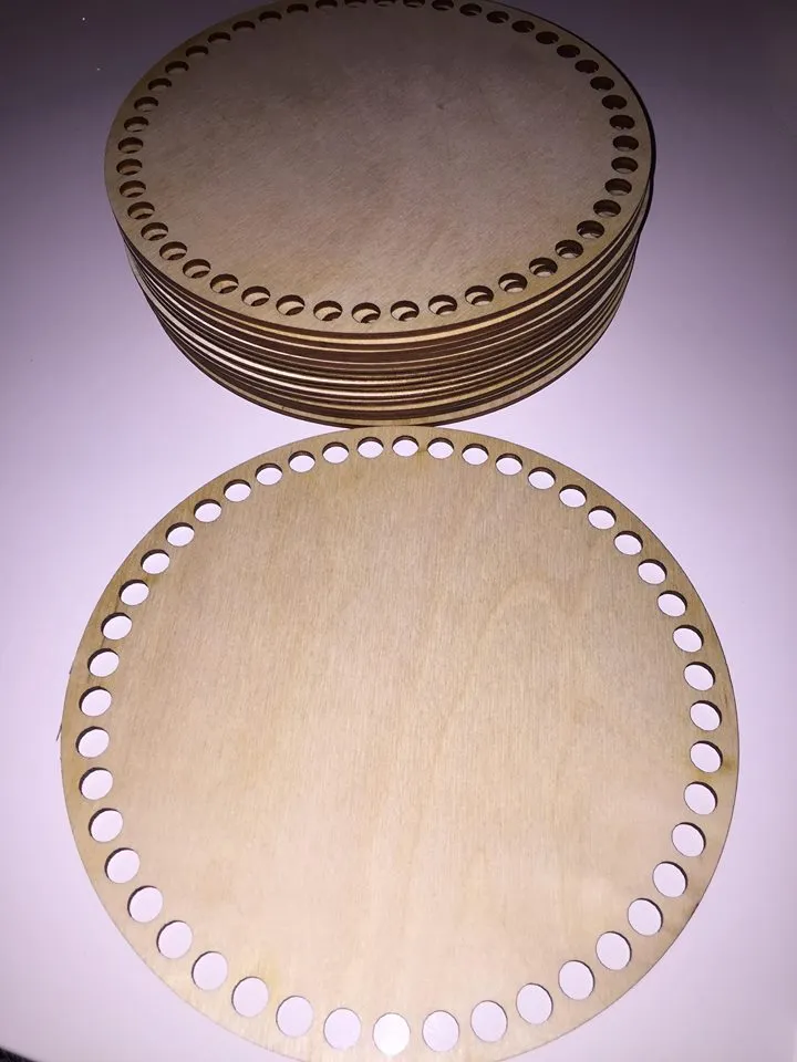 Wooden basket bases – round