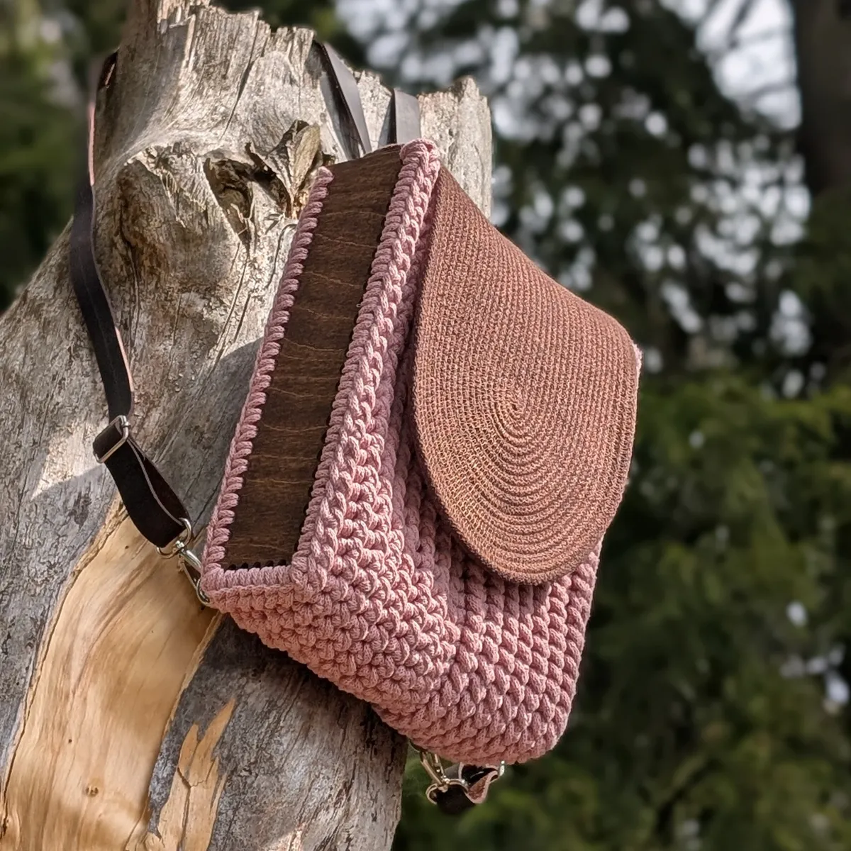 Wooden sides for making a backpack