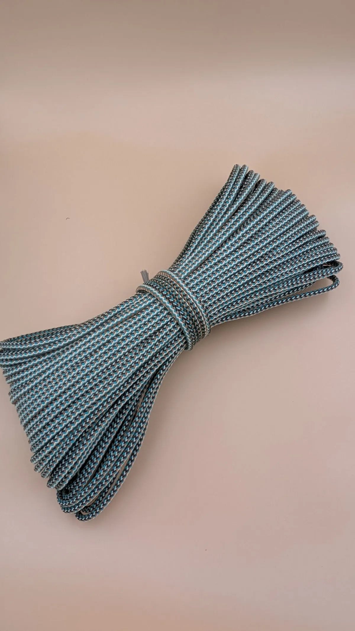6mm cord for sewing (027) as Glacier Moraine