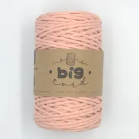 Macramé cord 3 mm in Salmon gerbera (119)