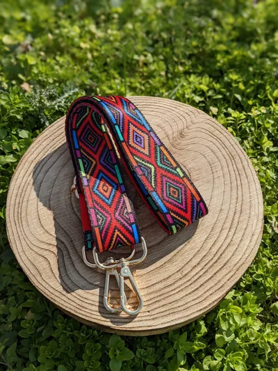 Textile handbag strap – pattern no. 16