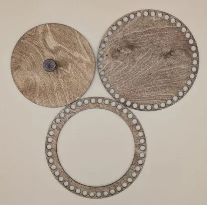 Wooden set for crocheted basket