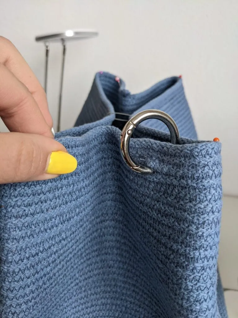 tutorial for a sewn cord handbag