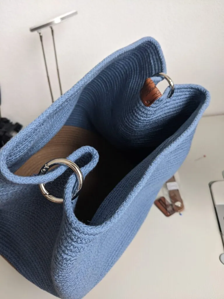 tutorial for a sewn cord handbag