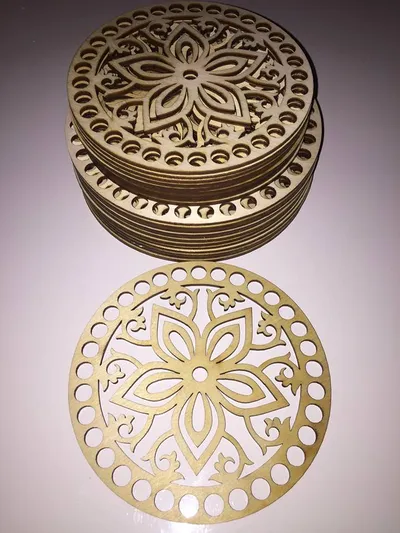 Wooden crochet set – Ornament