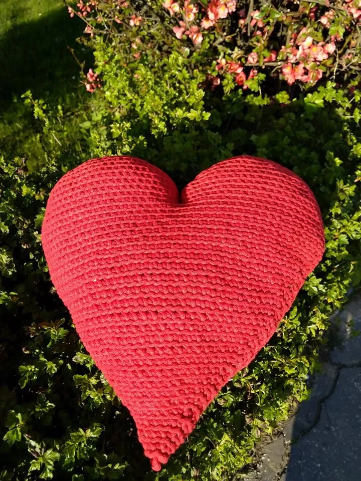 How to crochet a heart – 10