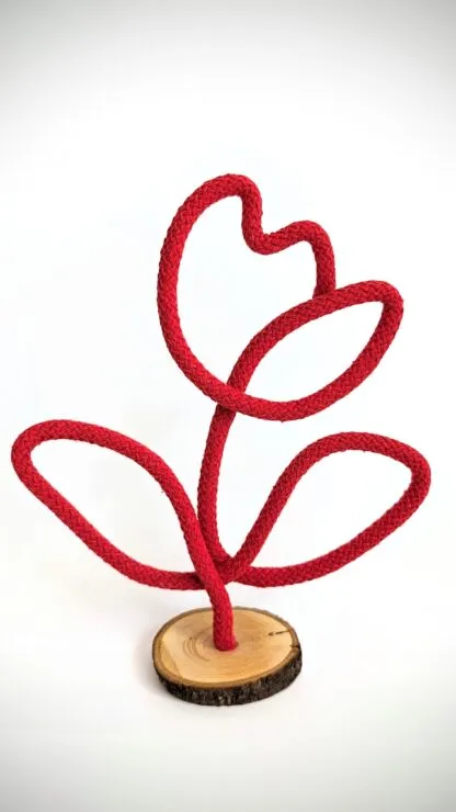 DIY set for making single-colour wire and cord flowers on a wooden disc – 2 pcs