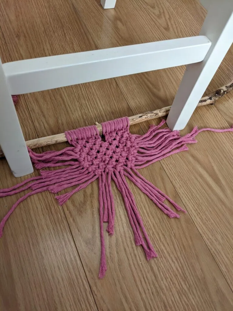 Macramé for kids - heart coaster – 3