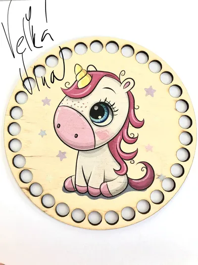 Wooden crochet base – Unicorn 2