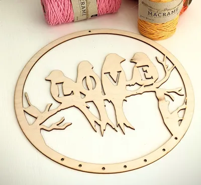 Wooden base for macramé decoration – Birds in love