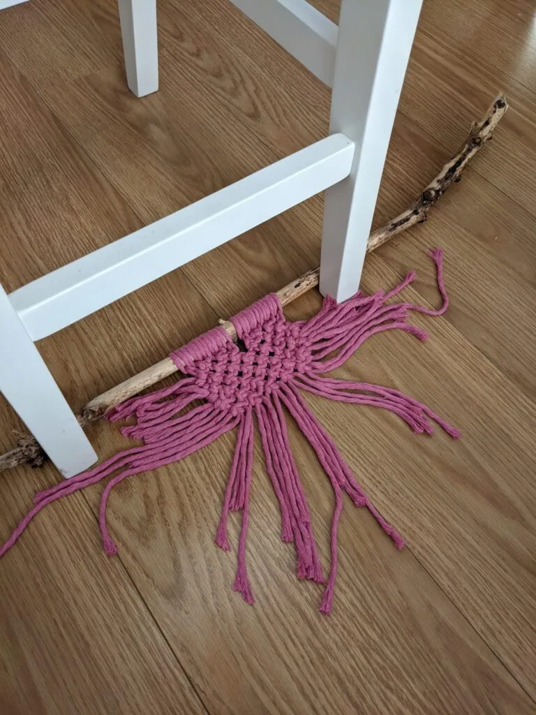 Macramé for kids - heart coaster – 2