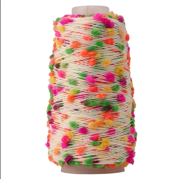 Decorative thread with pom-poms